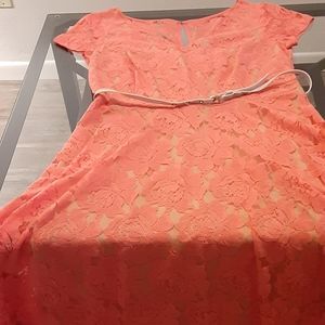 EUC J. Taylor Coral & Nude Lace Dress w belt, Med
